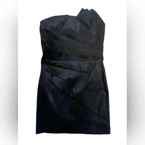 Daisy Black Mini Strapless Dress Size Medium - Picture 4 of 7